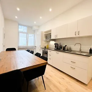 Apartment Vibehome - Little Tokyo, Düsseldorf